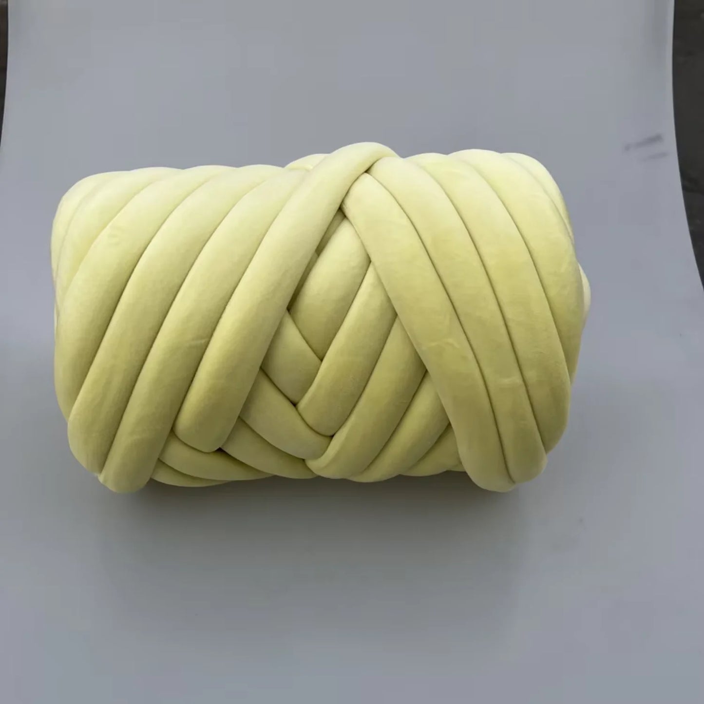 Soft Velvet Giant Arm Knitting Chunky Tube Yarn 250g