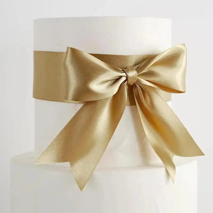 3 rolls of durable gold satin ribbon, freely adjustable in size
