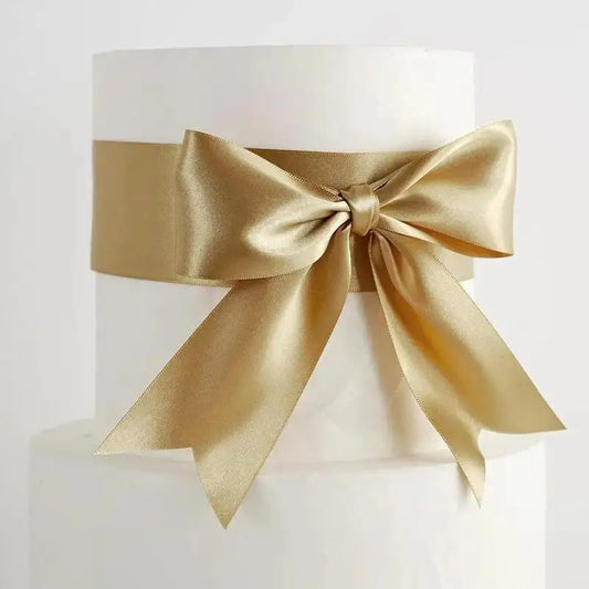 3 rolls of durable gold satin ribbon, freely adjustable in size