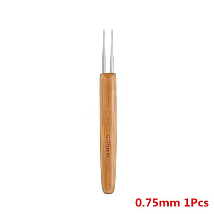 1Pc 0.5mm/0.75mm Dreadlock Crochet Hook Wood Needles Hair Tool for Braid Craft