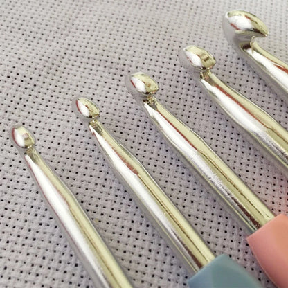 14Pcs Knitting Needles Kit 2.0-8.0mm Crochet Kit Yarn