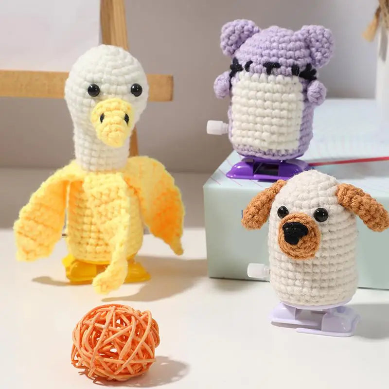 Beginner Crochet Kit Cute Animal Knitting Kit Easy Walking Banana Duck Kitten Puppy Set With Step-by-Step Video