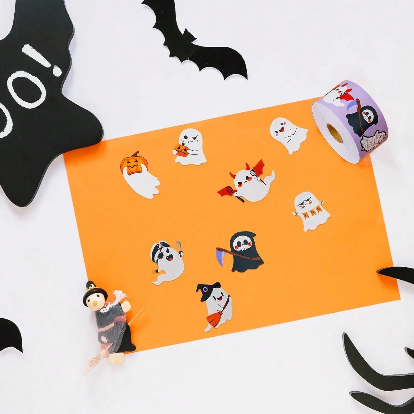 500 PCS Cute Halloween Ghost Stickers - 10 Designs Bulk Round Adhesive