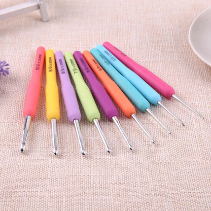 Colorful Crochet Hook Kits Soft Silicone Grip Knitting Needles Cushioned Handle