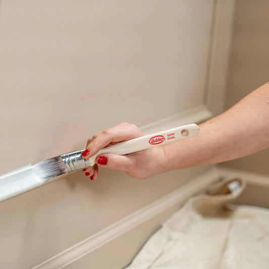 Glidden Semi-Oval Paint Brush with Wood Handle, Flat Sash, 1 Inch